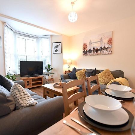 Kingsley Apartments Tower Bridge Лондон Екстер'єр фото