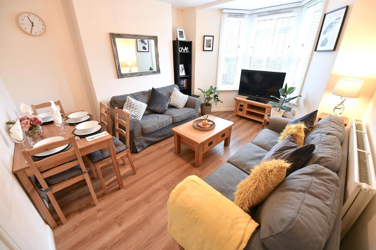 Kingsley Apartments Tower Bridge Лондон Екстер'єр фото
